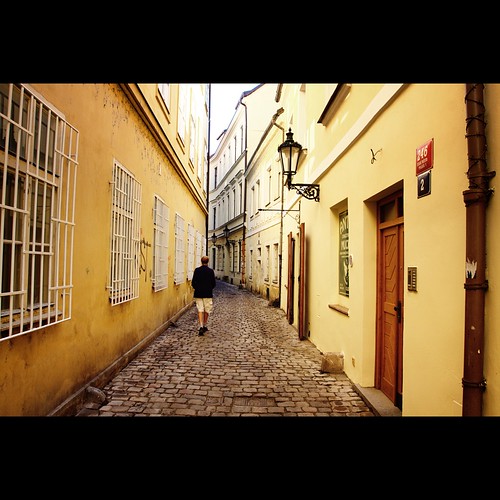 Lonely Prague Alley by kloppster