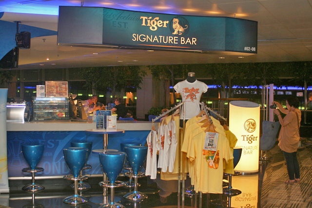 Tiger Signature Bar and Lounge at Terminal 2
