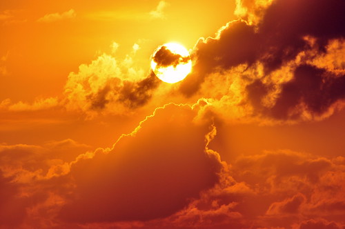 無料写真素材|自然風景|朝焼け・夕焼け|空|雲|太陽|橙色・オレンジ