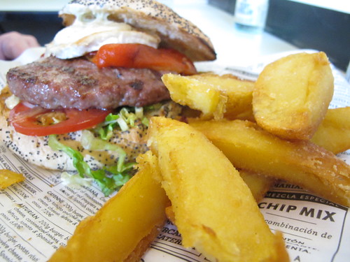 Burgos lamb burger