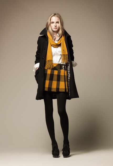 Burberry Blue Label Fall Collection 2011 | Nicolekiss - Travel