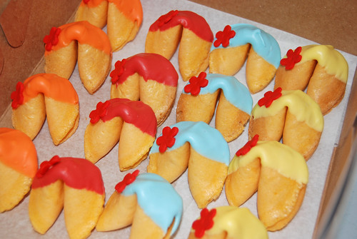 chocolate dipped fortune cookies for a Ni Hao Kai Lan party