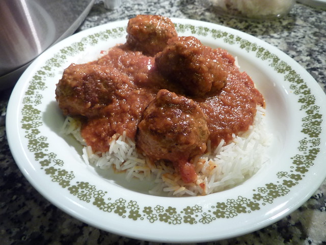 Mrs Proothis Meatball Curry