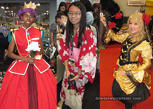 2011 NY Comic Con Women Red Anime Costumes