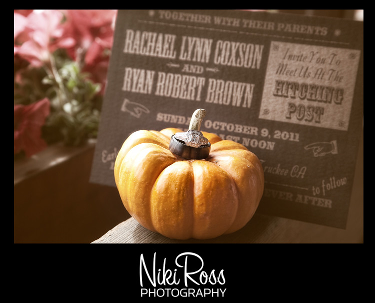 invitation-rings-pumpkin