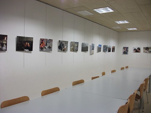 Imatges de les exposicions a la biblioteca by bibliotecalamuntala