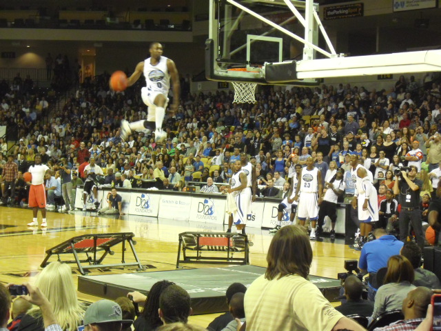Air Arenas flies into the UCF Arena