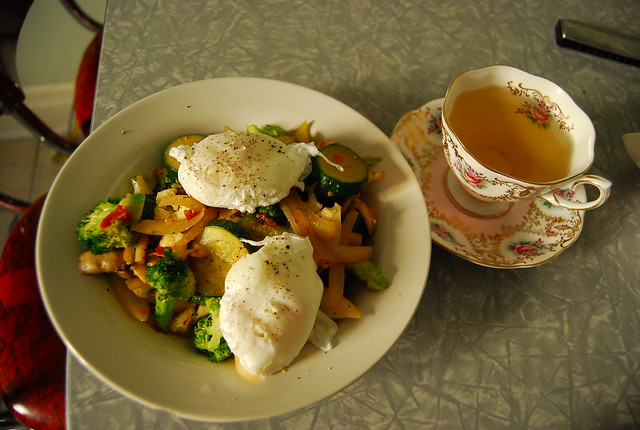 Poached eggs on sauteed veg with genmaicha