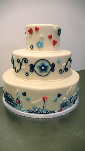 Delfts Blauw wedding cake by CAKE Amsterdam - Cakes by ZOBOT