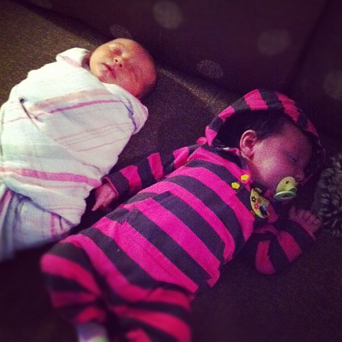 My BFF @ginrunner had Rosalyn two weeks after Iris was born. Yesterday they met for the first time! 