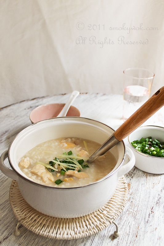 Chicken Congee for the Cold Weather! 温暖的鸡粥...