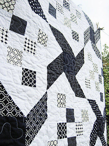 black and white quilt 3