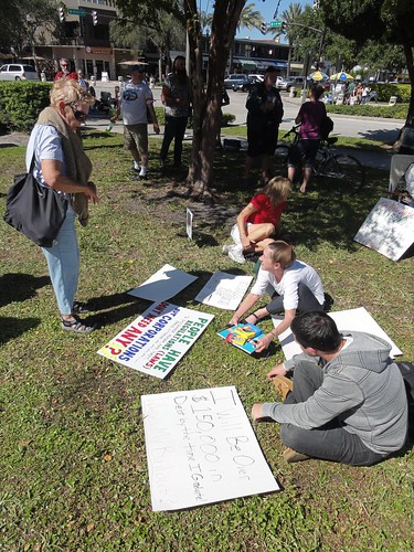 Making signs at Occupy Saint Pete