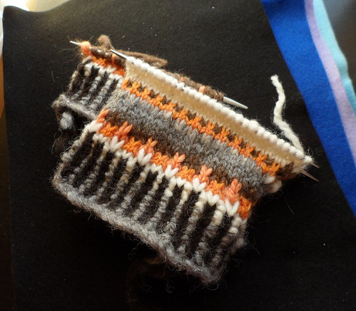 Cascade Caitlin Pullover slip stitch colorwork natrual undyed black white grey brown moorit orange handspun Shetland wool yarn