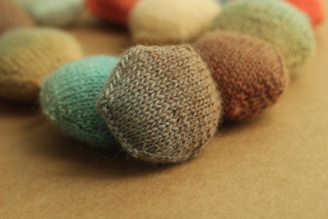 hexigon puff knit