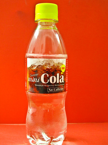 IMG_0233 Mini Cola Bottle 迷你可乐瓶（ no caffeine 无咖啡因,Product of Malaysia）