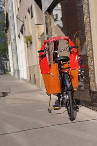Bakfiets with Rain Cover