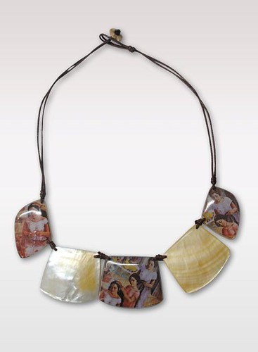 Mother of Pearl necklace with print P845