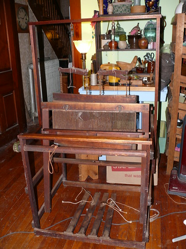 Antique Counterbalance 4H/4T loom