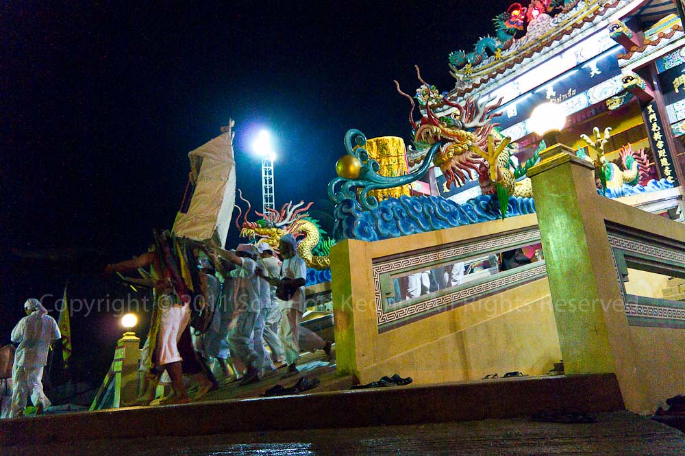 Nine Emperor Gods propitiation farewell @ Ban Tha Rue Shrine, Phuket Vegetarian festival 2011, Phuket, Thailand