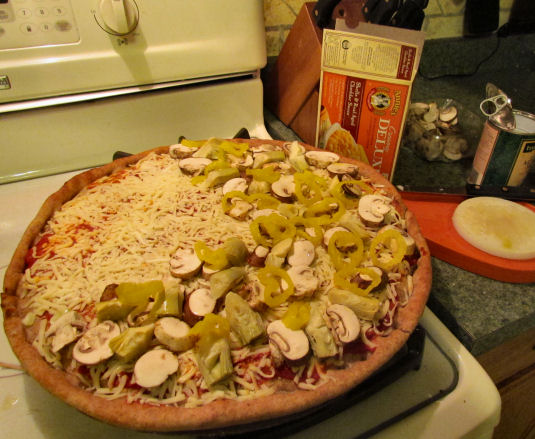Bakery Pizza Topped at Home