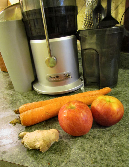 Carrots, Apple and Ginger for Juice