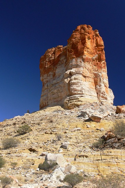 Chambers Pillar - Northern Territory, Australian Outback