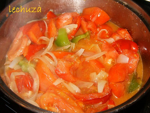 Salsa tomate verduras-cocinar