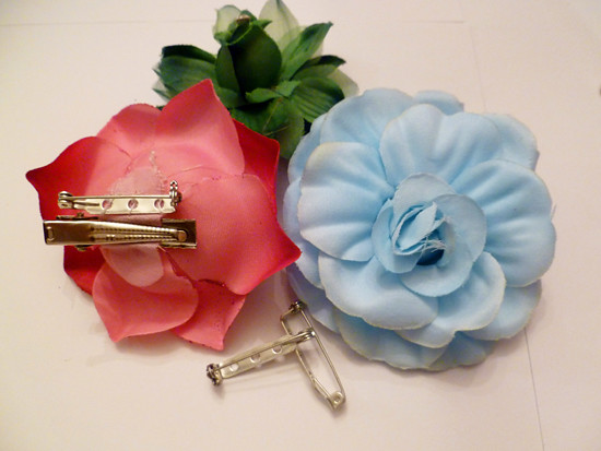 11 Nov 07 - Floral Brooches and Hairpins (4)