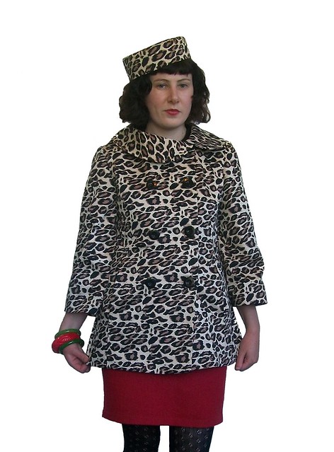 McCalls 5525 leopard print jacket and matching hat