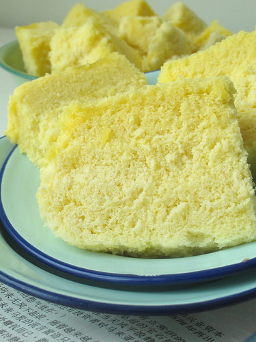 Ah Mah’s Traditional steamed sponge cake