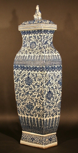 A 19th century blue and white hexagonal Chinese vase which sold for £35,000
