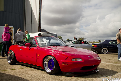 Estate 3 Series really liked its hard presence Mx5 Stanced MX5
