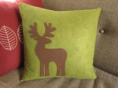 Iron Craft Challenge #44 - Reindeer Pillow