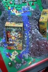 LEGO Heroica Display Case - LEGO Booth at Comic Con - 5