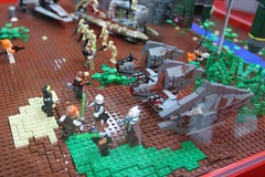 Star Wars Display Case - LEGO Booth at Comic Con - 9