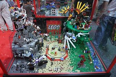 Hero Factory Display Case - LEGO Booth at Comic Con - 8