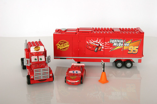 8486 Mack's Team Truck