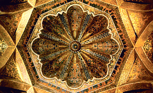 Mosaicos Islámicos • <a style="font-size:0.8em;" href="http://www.flickr.com/photos/30735181@N00/6193233373/" target="_blank">View on Flickr</a>