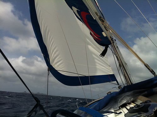 Underway from St. Maartin to St. Barts... 25kt winds.