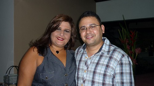 O casal Vicente e Karen Carneiro Avelino