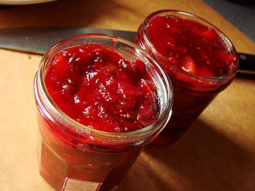 Orange Cranberry Sauce with Apples & Figs