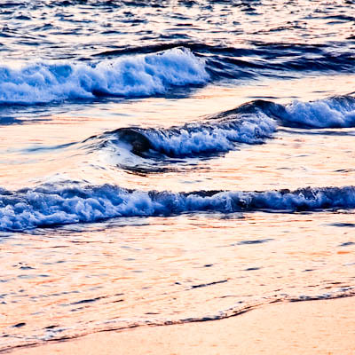 Bali waves
