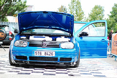 VW Golf Mk4 • <a style="font-size:0.8em;" href="http://www.flickr.com/photos/54523206@N03/5902000529/" target="_blank">View on Flickr</a>