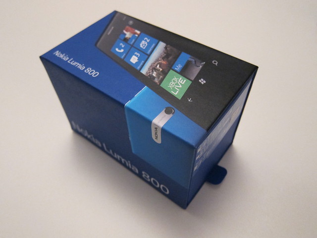 Nokia Lumia 800 Box