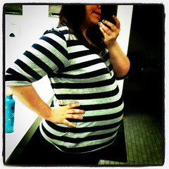 Do these stripes make me look fat? AKA 31 weeks