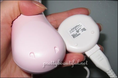 Clarisonic MIA Skin Cleansing on hand with charger