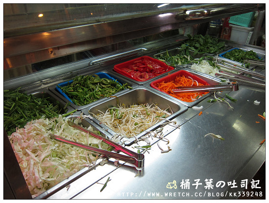 【捷運行天宮站】唐宮蒙古烤肉 (上) -- 蒙古烤肉&酸菜白肉鍋吃到飽
