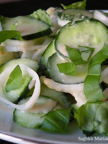 salatalık salatası