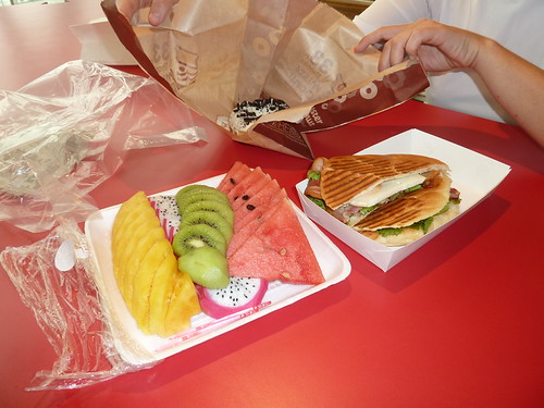 Dinant a l'airoport de Bangkok